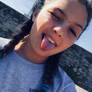 Meet your Posher, Leeanna